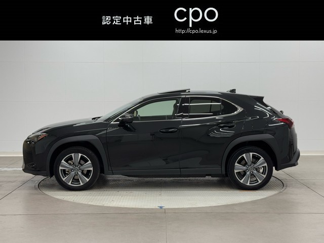 レクサス UX300e バージョンL