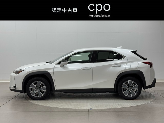 レクサス UX300e バージョンC