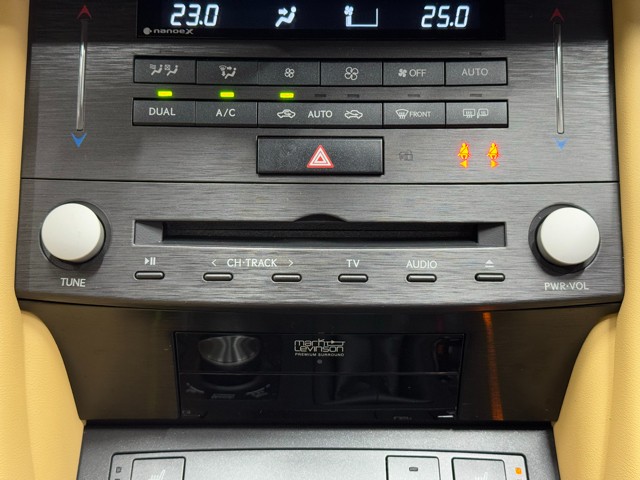 レクサス RC300h バージョンL