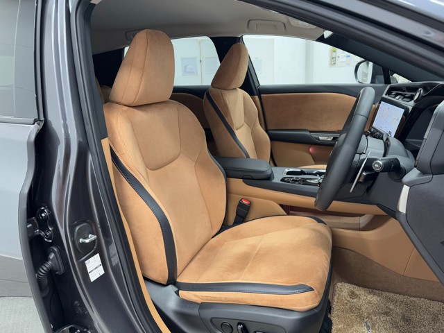 レクサス RZ450e バージョンL