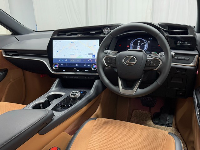 レクサス RZ450e バージョンL