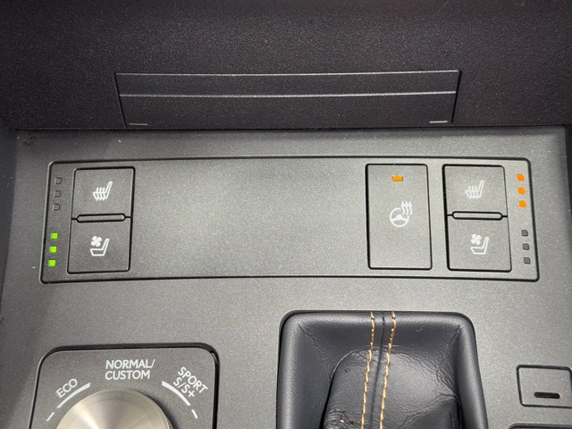 レクサス RC300 F SPORT