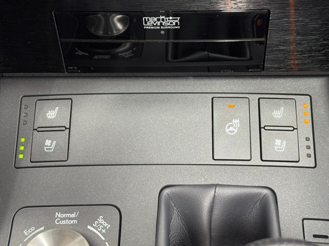 レクサス RC300h Fスポーツ