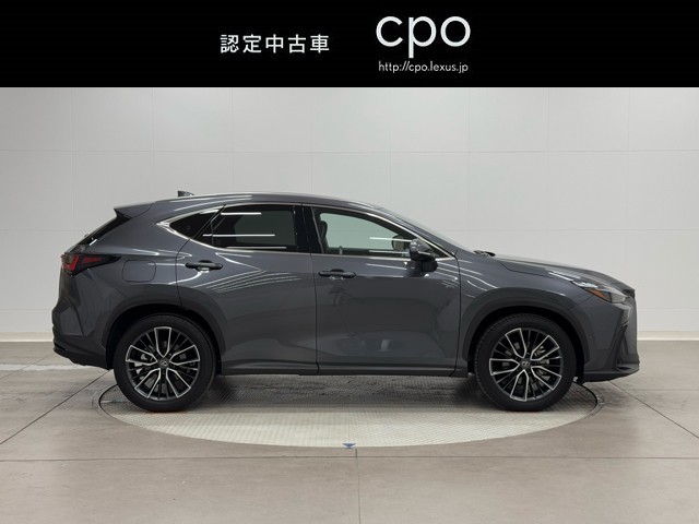 レクサス NX450h+ versionL