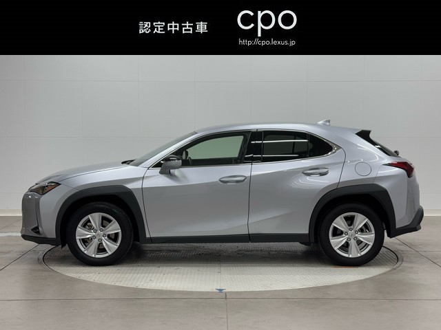 レクサス UX250h バージョンC