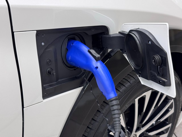 レクサス RZ450e バージョンL