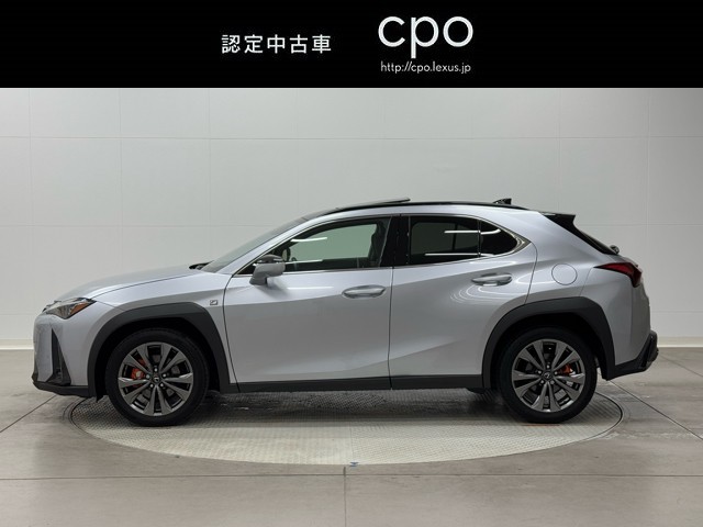 レクサス UX300h Fスポーツ