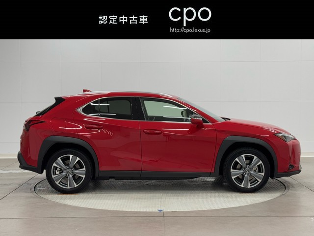 レクサス UX300e バージョンL