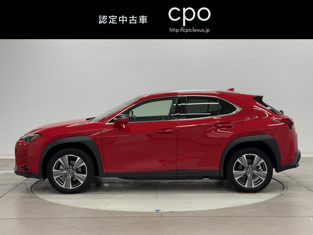 レクサス UX300e バージョンL