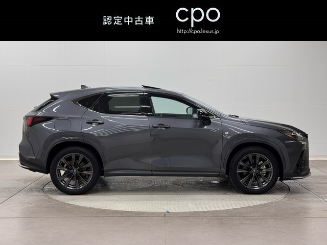 レクサス NX450h+ Fスポーツ