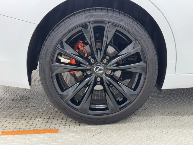 レクサス ES300h Fスポーツ