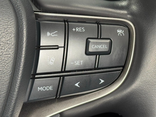 レクサス UX300e VER-L