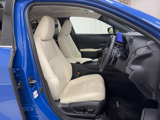 レクサス UX300e VER-L