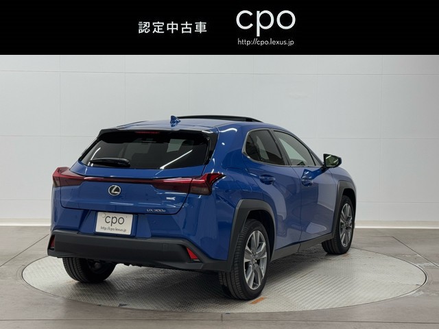 レクサス UX300e VER-L