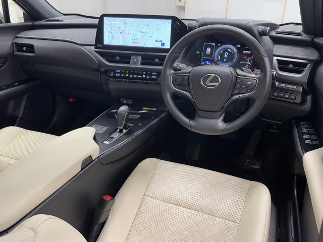 レクサス UX300e VER-L