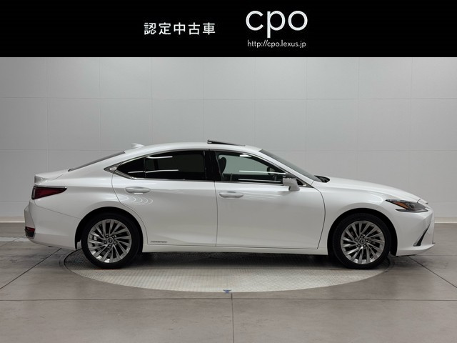 レクサス ES300h バージョンL