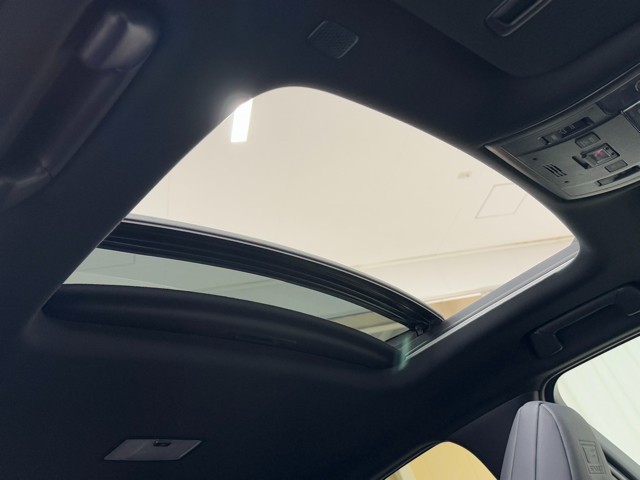 レクサス UX200 F SPORT スタイルブ