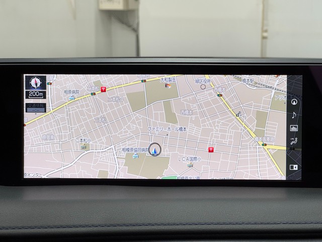 レクサス UX200 F SPORT スタイルブ