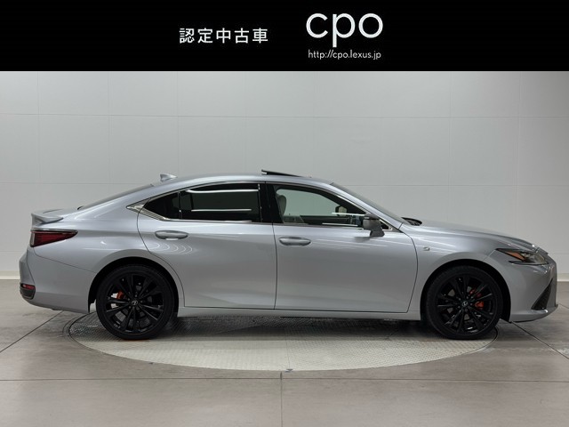 レクサス ES300h Fスポーツ