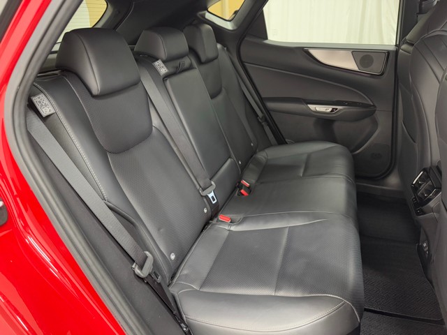 レクサス NX450h+ Fスポーツ