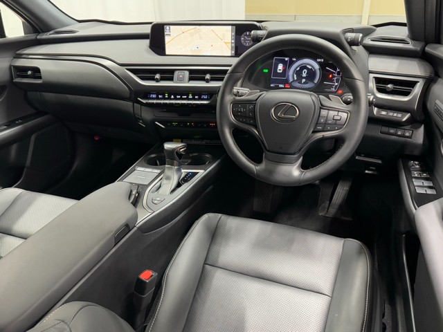 レクサス UX250h ElegantBlack