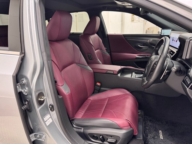 レクサス ES300h グレイスフル エクスプ