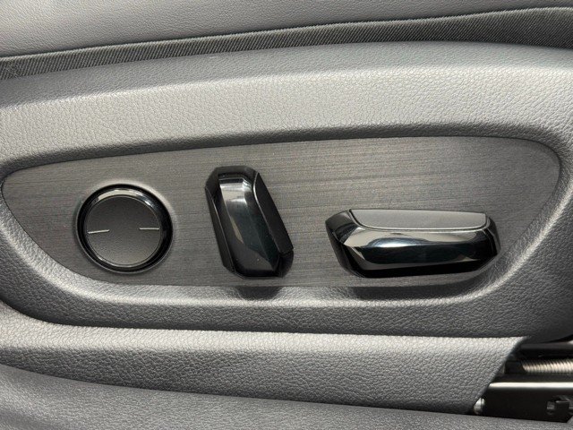 レクサス UX200 バージョンC