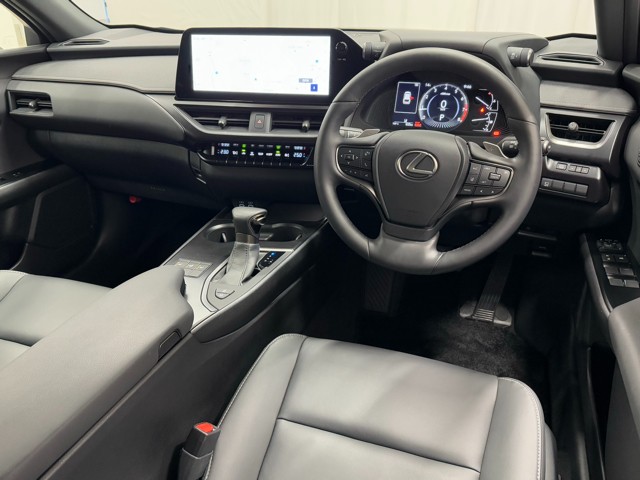 レクサス UX200 バージョンC