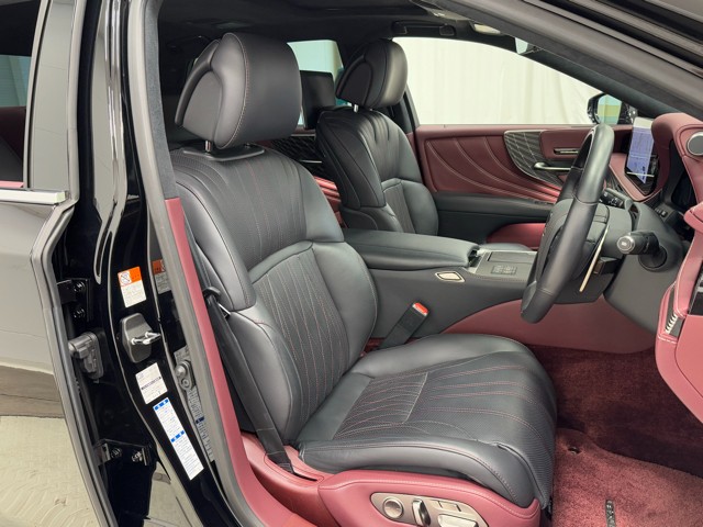 レクサス LS500h EXECUTIVE