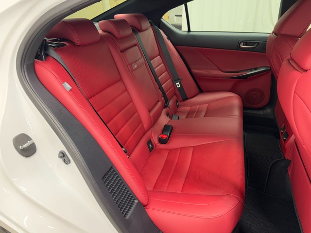 レクサス IS300h Fスポーツ