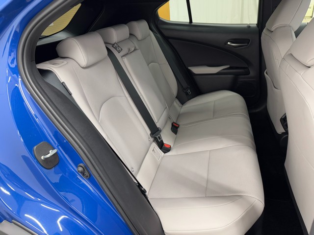 レクサス UX300h VER-L