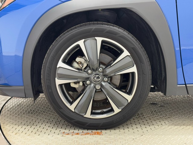 レクサス UX300h VER-L