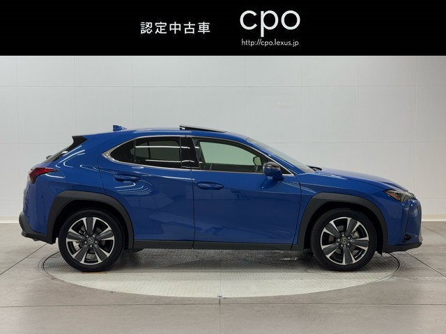 レクサス UX300h VER-L