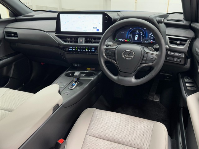 レクサス UX300h VER-L