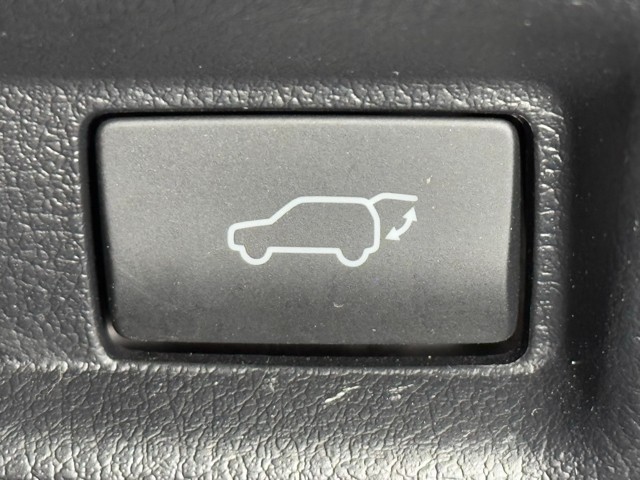 レクサス UX200 Fスポーツ