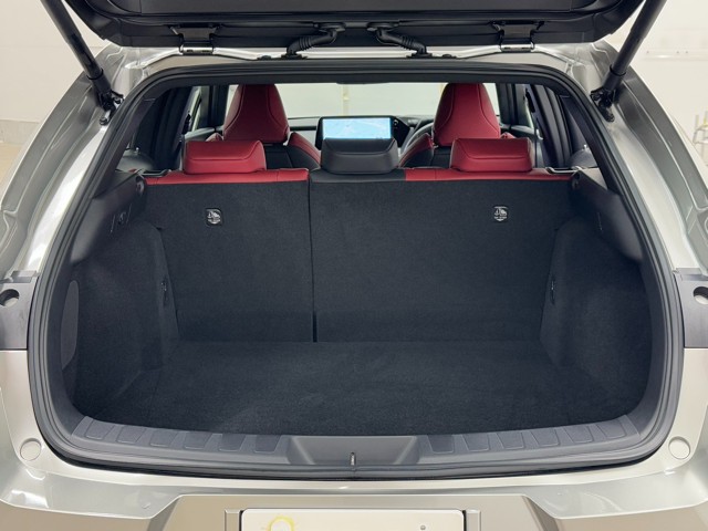 レクサス UX200 Fスポーツ