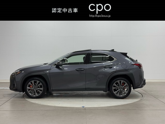 レクサス UX300h Fスポーツ