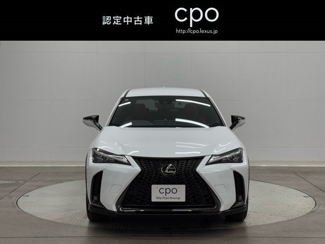 レクサス UX200 Fスポーツ