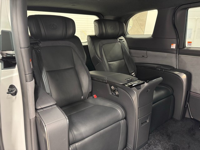 レクサス LM500h EXECUTIVE
