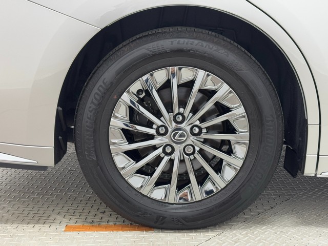 レクサス LM500h EXECTIVE