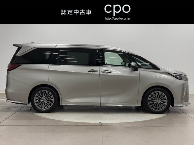 レクサス LM500h EXECUTIVE