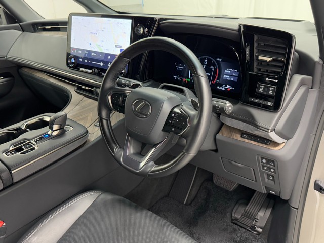 レクサス LM500h EXECUTIVE