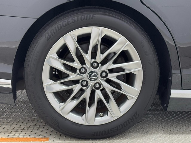 レクサス LS500 EXECUTIVE