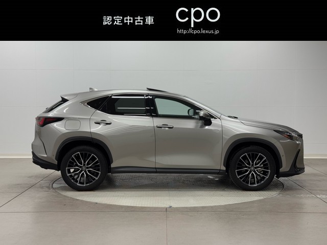 レクサス NX450h+ バージョンL