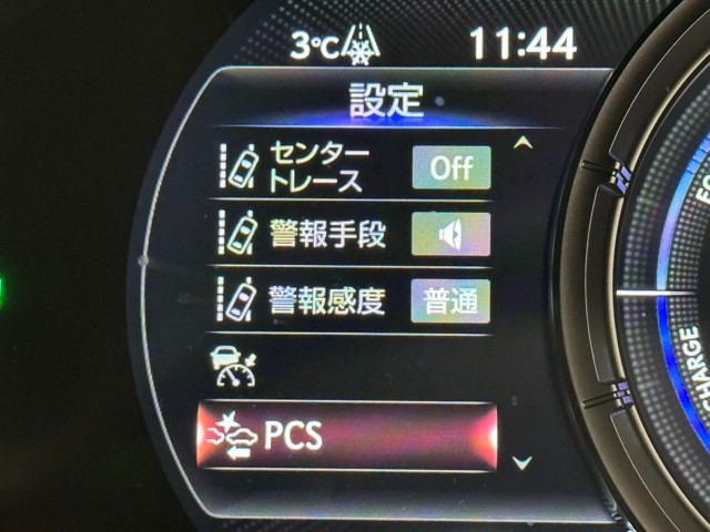 レクサス UX250h F SPORT AWD