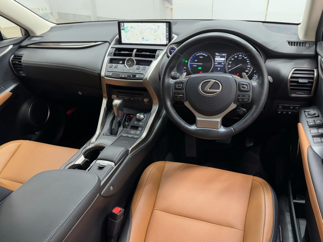 レクサス NX300h version L