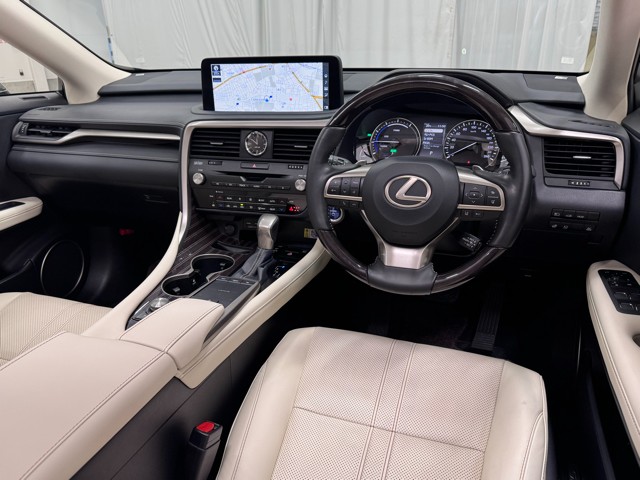 レクサス RX450hL 7ニン