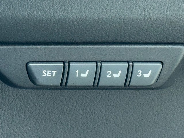 レクサス NX300 version L