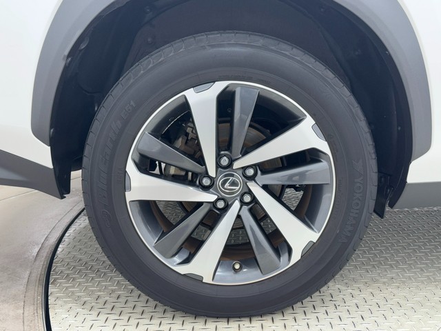 レクサス NX300 version L