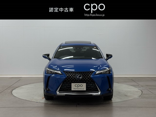 レクサス UX300e version L